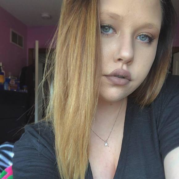 lilyhull444